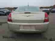 2008 Chrysler 300 Limited с VIN 2C3KK33G98H281160, выставлен на аукционе Copart как лот 74582974 с пробегом 109 385 миль миль и Списание • Salvage title. История ставок и продаж доступна на DreamBid. Изображение 6.