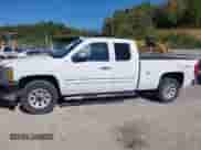 2012 Chevrolet Silverado 1500 LT с VIN 1GCRKSE7XCZ110329, выставлен на аукционе IAAI как лот 43309224 с пробегом 109 118 миль миль и . История ставок и продаж доступна на DreamBid. Изображение 2.