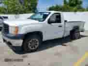 2007 GMC Sierra 1500 Work Truck с VIN 1GTEC14057Z600709, выставлен на аукционе Copart как лот 56129755 с пробегом 123 930 миль миль и Списание • Salvage title. История ставок и продаж доступна на DreamBid. Изображение 1.