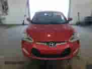 2013 Hyundai Veloster w/Black Int с VIN KMHTC6AD1DU087037, выставлен на аукционе Copart как лот 85126575 с пробегом 137 953 миль миль и Списание • Salvage title. История ставок и продаж доступна на DreamBid. Изображение 5.