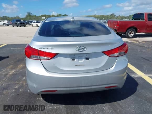 2013 Hyundai Elantra Limited z VIN 5NPDH4AE7DH245656, wystawiony jako IAAI lot #43380216 z przebiegiem 113 609 mil mil oraz . Historia ofert i sprzedaży dostępna na DreamBid. Obrazek 17.