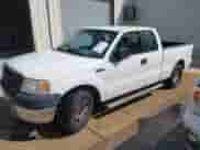 2006 Ford F-150 STX с VIN 1FTRX12W96KB82174, выставлен на аукционе IAAI как лот 43477218 с пробегом 299 403 миль миль и . История ставок и продаж доступна на DreamBid. Изображение 2.
