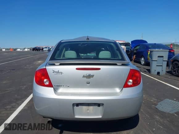2009 Chevrolet Cobalt LS с VIN 1G1AK58H697234646, выставлен на аукционе IAAI как лот 43108379 с пробегом 242 883 миль миль и . История ставок и продаж доступна на DreamBid. Изображение 15.