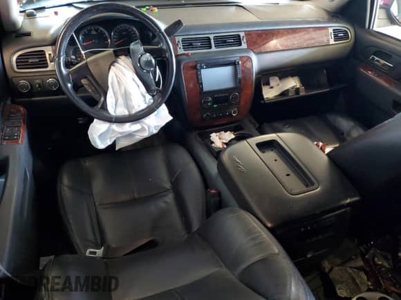 2010 Chevrolet Tahoe LT with VIN 1GNUKBE09AR124613, listed as a Copart auction lot 67435725 with 160,929 mi miles and Salvage title. Bid and sale history available at DreamBid. Image 8.