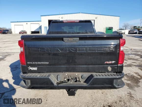 2019 Chevrolet Silverado 1500 RST z VIN 1GCRWDED0KZ231326, wystawiony jako Copart lot #45497815 z przebiegiem 97 960 mil mil oraz Szkoda całkowita • Salvage title. Historia ofert i sprzedaży dostępna na DreamBid. Obrazek 6.