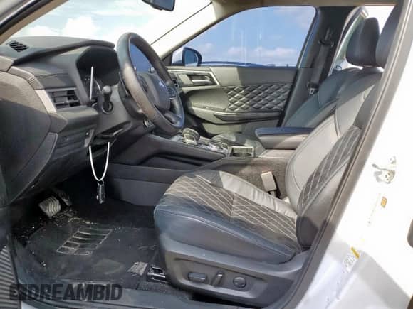 2022 Mitsubishi Outlander SEL с VIN JA4J3VA88NZ071747, выставлен на аукционе Copart как лот 58859915 с пробегом 36 970 миль миль и Чистый • Clean title. История ставок и продаж доступна на DreamBid. Изображение 7.