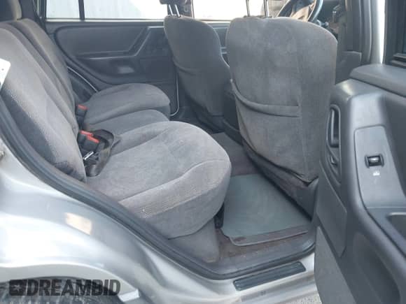 2001 Jeep Grand Cherokee Laredo с VIN 1J4GX48S01C735854, выставлен на аукционе IAAI как лот 43211634 с пробегом 137 648 миль миль и . История ставок и продаж доступна на DreamBid. Изображение 8.