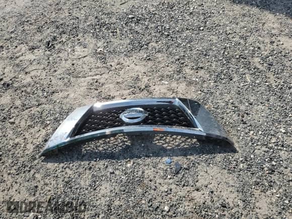 2015 Nissan Pathfinder SV с VIN 5N1AR2MN6FC658520, выставлен на аукционе Copart как лот 70741625 с пробегом Не указан миль и Списание • Salvage title. История ставок и продаж доступна на DreamBid. Изображение 13.