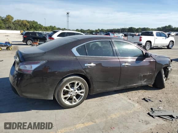 2014 Nissan Maxima S with VIN 1N4AA5AP4EC452510, listed as a Copart auction lot 84403835 with 197,321 mi miles and Salvage title. Bid and sale history available at DreamBid. Image 3.