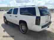 2010 Chevrolet Suburban LS с VIN 1GNUCHE01AR165298, выставлен на аукционе IAAI как лот 43326410 с пробегом 205 693 миль миль и . История ставок и продаж доступна на DreamBid. Изображение 3.