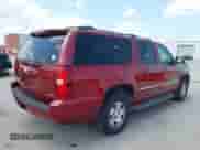 2010 Chevrolet Suburban LT z VIN 1GNUCJE03AR267838, wystawiony jako IAAI lot #42535623 z przebiegiem 265 769 mil mil oraz . Historia ofert i sprzedaży dostępna na DreamBid. Obrazek 4.