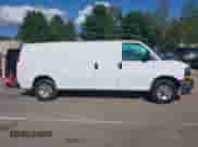 2020 Chevrolet Express Cargo with VIN 1GCWGBFP3L1148549, listed as a IAAI auction lot 43095483 with 135,450 mi miles and . Bid and sale history available at DreamBid. Image 13.