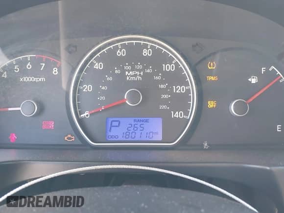 2010 Hyundai Elantra SE with VIN KMHDU4AD8AU184284, listed as a IAAI auction lot 41652416 with 180,110 mi miles and . Bid and sale history available at DreamBid. Image 7.