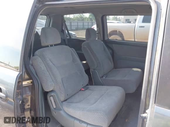 2003 Honda Odyssey LX с VIN 5FNRL18503B115238, выставлен на аукционе IAAI как лот 42976065 с пробегом 224 936 миль миль и . История ставок и продаж доступна на DreamBid. Изображение 8.