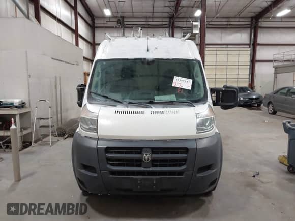 2018 Ram ProMaster Cargo with VIN 3C6TRVDG8JE136299, listed as a IAAI auction lot 43359337 with 156,728 mi miles and . Bid and sale history available at DreamBid. Image 12.