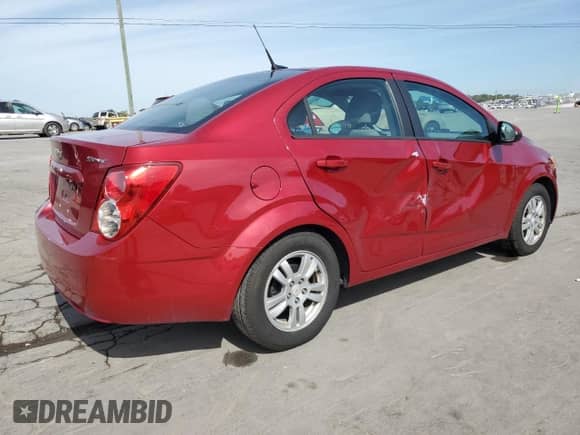 2012 Chevrolet Sonic LS z VIN 1G1JA5SH9C4156030, wystawiony jako Copart lot #70738845 z przebiegiem 163 076 mil mil oraz Szkoda całkowita • Salvage title. Historia ofert i sprzedaży dostępna na DreamBid. Obrazek 3.