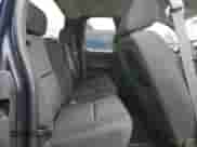 2011 Chevrolet Silverado 1500 LT z VIN 1GCRKSE3XBZ246777, wystawiony jako Copart lot #90797295 z przebiegiem 89 478 mil mil oraz Czysty tytuł • Clean title. Historia ofert i sprzedaży dostępna na DreamBid. Obrazek 10.