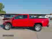 2018 Chevrolet Colorado 2WD LT с VIN 1GCHSCEA1J1154857, выставлен на аукционе IAAI как лот 43242869 с пробегом 48 221 миль миль и . История ставок и продаж доступна на DreamBid. Изображение 15.