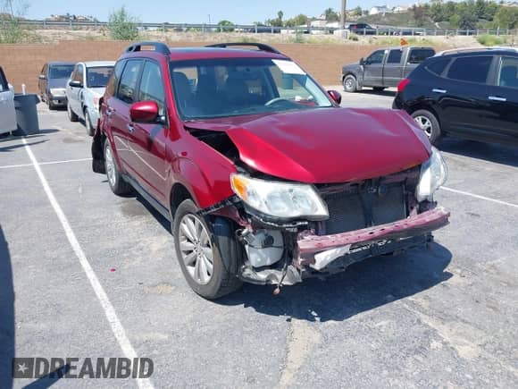 2012 Subaru Forester X Limited z VIN JF2SHAEC4CH411547, wystawiony jako IAAI lot #42444452 z przebiegiem 112 797 mil mil oraz . Historia ofert i sprzedaży dostępna na DreamBid. Obrazek 1.