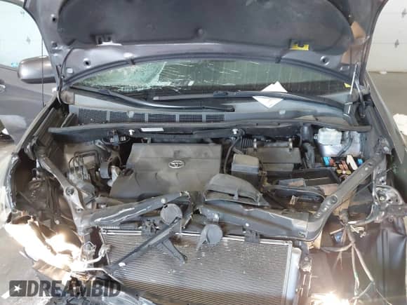 2014 Toyota Sienna LE AAS with VIN 5TDKK3DC5ES416638, listed as a IAAI auction lot 42685892 with 202,889 mi miles and . Bid and sale history available at DreamBid. Image 10.