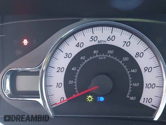2014 Toyota Sienna SE with VIN 5TDXK3DC3ES495233, listed as a IAAI auction lot 43173582 with Not provided miles and . Bid and sale history available at DreamBid. Image 7.