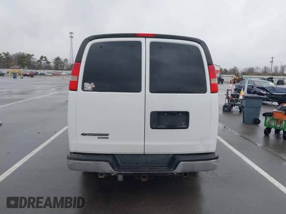 2012 Chevrolet Express Passenger 1LT with VIN 1GAZG1FG2C1158103, listed as a IAAI auction lot 40811071 with 264,063 mi miles and . Bid and sale history available at DreamBid. Image 17.