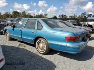 1996 Chevrolet Caprice 1SA Special Value z VIN 1G1BL52W0TR117388, wystawiony jako Copart lot #74539074 z przebiegiem Nie podano mil oraz Szkoda całkowita • Salvage title. Historia ofert i sprzedaży dostępna na DreamBid. Obrazek 2.
