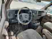 2011 Chevrolet Express Cargo z VIN 1GCZGTCGXB1115862, wystawiony jako Copart lot #71865445 z przebiegiem Nie podano mil oraz Czysty tytuł • Clean title. Historia ofert i sprzedaży dostępna na DreamBid. Obrazek 8.