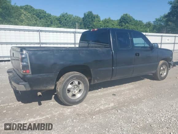 2004 Chevrolet Silverado 1500 с VIN 1GCEC19X94Z332829, выставлен на аукционе Copart как лот 56351475 с пробегом Не указан миль и Списание • Salvage title. История ставок и продаж доступна на DreamBid. Изображение 3.