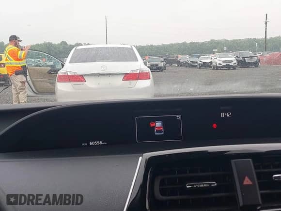 2019 Toyota Prius L Eco с VIN JTDKARFU8K3093579, выставлен на аукционе IAAI как лот 42502932 с пробегом 60 558 миль миль и . История ставок и продаж доступна на DreamBid. Изображение 7.