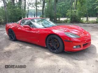 2006 Chevrolet Corvette с VIN 1G1YY25UX65119925, выставлен на аукционе IAAI как лот 42442020 с пробегом 149 832 миль миль и . История ставок и продаж доступна на DreamBid. Изображение 1.