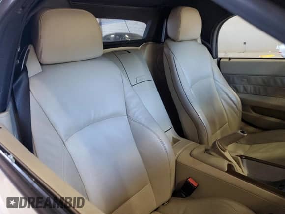 2003 BMW Z4 2.5i with VIN 4USBT33403LS47483, listed as a Copart auction lot 57998645 with 111,534 mi miles and Clean title. Bid and sale history available at DreamBid. Image 10.