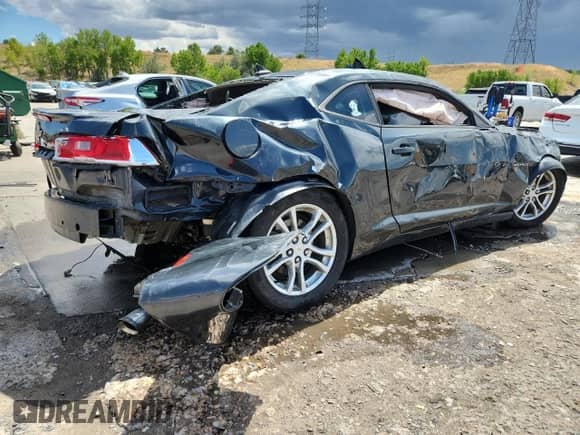 2015 Chevrolet Camaro LT с VIN 2G1FD1E37F9107352, выставлен на аукционе Copart как лот 68887975 с пробегом Не указан миль и Списание • Salvage title. История ставок и продаж доступна на DreamBid. Изображение 3.