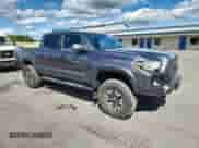 2021 Toyota Tacoma SR with VIN 3TMCZ5ANXMM439252, listed as a Copart auction lot 70420565 with 60,463 mi miles and Salvage title. Bid and sale history available at DreamBid. Image 4.