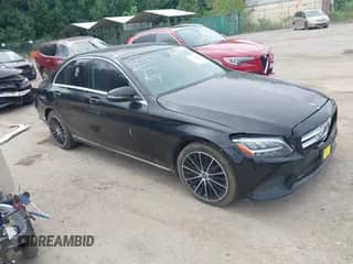 2019 Mercedes-Benz C 300 с VIN WDDWF8DB0KR463778, выставлен на аукционе IAAI как лот 42869929 с пробегом 21 818 миль миль и . История ставок и продаж доступна на DreamBid. Изображение 1.