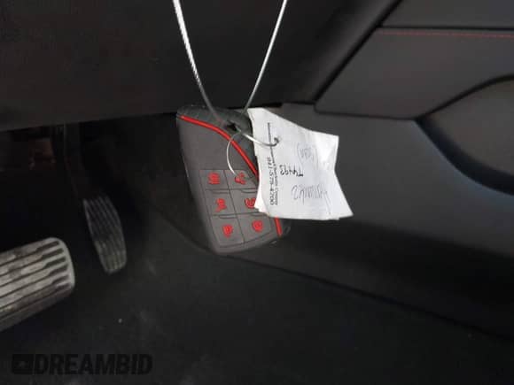 2024 Chevrolet Suburban с VIN 1GNSCEKT6RR218285, выставлен на аукционе IAAI как лот 40982165 с пробегом 8 464 миль миль и . История ставок и продаж доступна на DreamBid. Изображение 11.