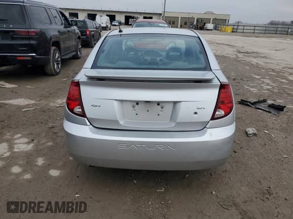 2006 Saturn ION z VIN 1G8AL58B86Z134350, wystawiony jako Copart lot #84191224 z przebiegiem 179 687 mil mil oraz Szkoda całkowita • Salvage title. Historia ofert i sprzedaży dostępna na DreamBid. Obrazek 6.