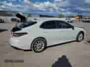 2023 Toyota Camry LE z VIN 4T1C11AK0PU152102, wystawiony jako Copart lot #71174015 z przebiegiem 56 081 mil mil oraz Szkoda całkowita • Salvage title. Historia ofert i sprzedaży dostępna na DreamBid. Obrazek 3.