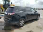 2017 Chevrolet Traverse LT z VIN 1GNKRHKD1HJ190952, wystawiony jako Copart lot #83962495 z przebiegiem 78 259 mil mil oraz Szkoda całkowita • Salvage title. Historia ofert i sprzedaży dostępna na DreamBid. Obrazek 3.