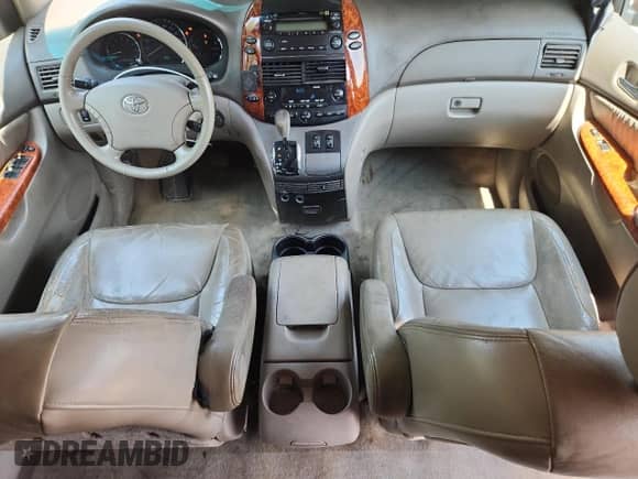 2006 Toyota Sienna XLE z VIN 5TDBA22C16S066202, wystawiony jako Copart lot #69227305 z przebiegiem 201 766 mil mil oraz Nie do naprawy • Non repairable. Historia ofert i sprzedaży dostępna na DreamBid. Obrazek 8.