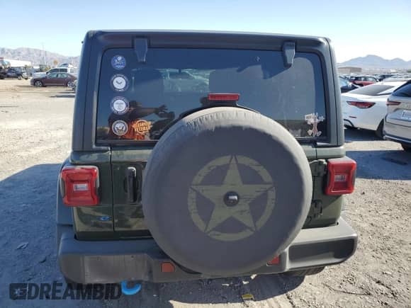 2023 Jeep Wrangler Sahara с VIN 1C4JJXP60PW683667, выставлен на аукционе Copart как лот 66226655 с пробегом Не указан миль и Списание • Salvage title. История ставок и продаж доступна на DreamBid. Изображение 6.