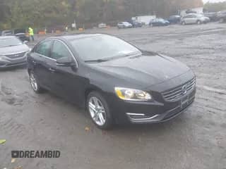 2015 Volvo S60 T5 Premier с VIN YV1612TKXF2338061, выставлен на аукционе IAAI как лот 43391459 с пробегом 103 198 миль миль и . История ставок и продаж доступна на DreamBid. Изображение 1.