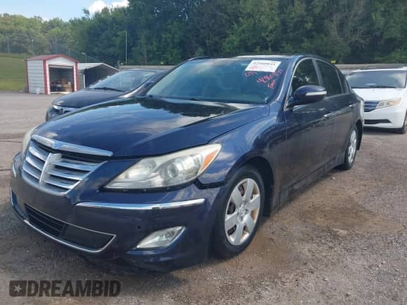 2013 Hyundai Genesis 3.8L с VIN KMHGC4DD2DU224729, выставлен на аукционе IAAI как лот 42960841 с пробегом 202 473 миль миль и . История ставок и продаж доступна на DreamBid. Изображение 2.