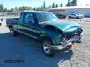 1998 Chevrolet S-10 LS с VIN 1GCCS19X0W8155512, выставлен на аукционе IAAI как лот 42454757 с пробегом 128 848 миль миль и . История ставок и продаж доступна на DreamBid. Изображение 1.