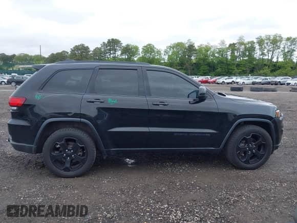 2018 Jeep Grand Cherokee Laredo с VIN 1C4RJFAGXJC502498, выставлен на аукционе IAAI как лот 42343738 с пробегом 81 600 миль миль и . История ставок и продаж доступна на DreamBid. Изображение 14.