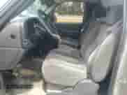 2006 Chevrolet Silverado 1500 Work Truck с VIN 3GCEK14V06G190270, выставлен на аукционе Copart как лот 62865225 с пробегом 110 847 миль миль и Списание • Salvage title. История ставок и продаж доступна на DreamBid. Изображение 7.