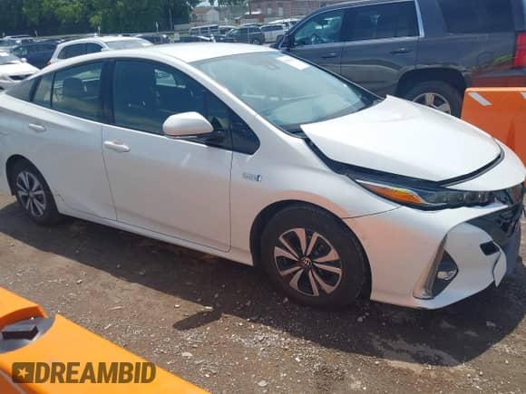 2018 Toyota Prius Plus z VIN JTDKARFP5J3070415, wystawiony jako IAAI lot #42701325 z przebiegiem 77 529 mil mil oraz . Historia ofert i sprzedaży dostępna na DreamBid. Obrazek 1.