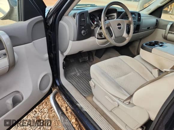 2007 GMC Sierra 1500 SLE1 с VIN 1GTEC14J47Z649019, выставлен на аукционе Copart как лот 70356335 с пробегом 151 220 миль миль и Списание • Salvage title. История ставок и продаж доступна на DreamBid. Изображение 8.