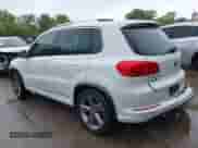 2017 Volkswagen Tiguan Sport с VIN WVGUV7AX2HK023007, выставлен на аукционе IAAI как лот 43286668 с пробегом 146 146 миль миль и . История ставок и продаж доступна на DreamBid. Изображение 3.