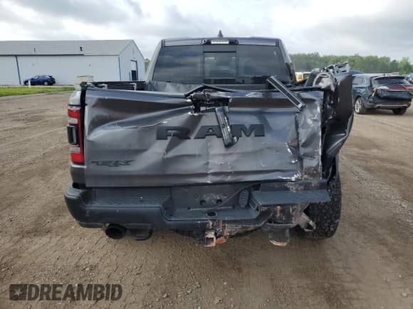 2024 Ram 1500 TRX с VIN 1C6SRFU91RN141399, выставлен на аукционе Copart как лот 58398805 с пробегом 19 660 миль миль и Списание • Salvage title. История ставок и продаж доступна на DreamBid. Изображение 6.